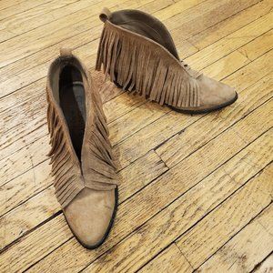 Coconuts by Matisse - Fringe Ankle Boot - Size 8.5